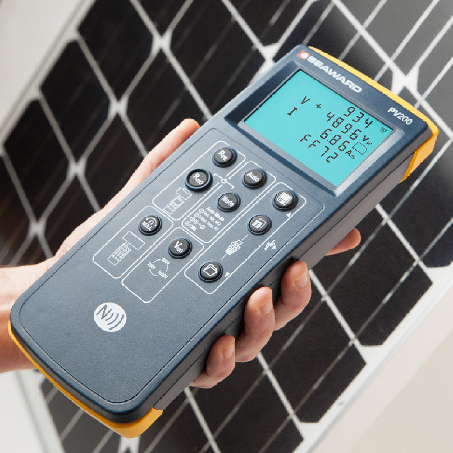 德國(guó)GMC-I高美測(cè)儀電站安規(guī)及IV曲線測(cè)試儀SEAWARD PV200